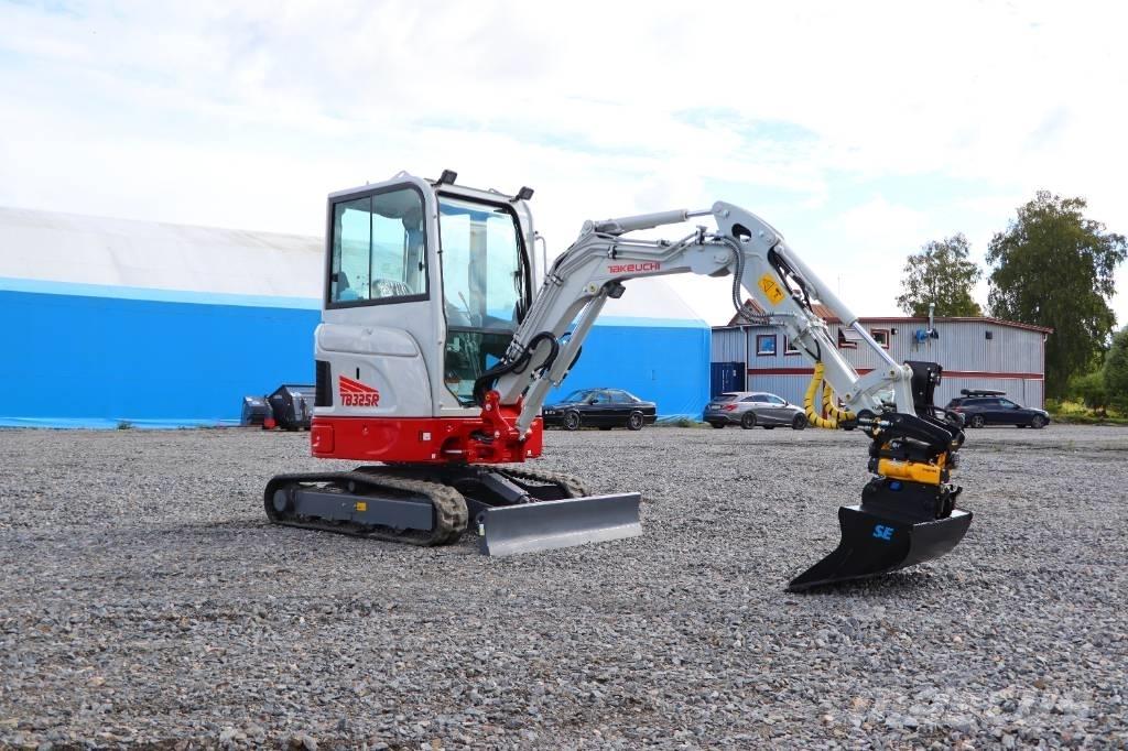 Takeuchi TB325R Miniescavadeiras