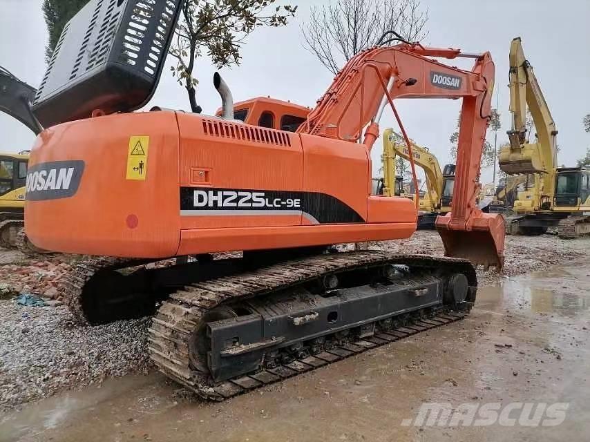 Doosan 225 LC-9 Escavadeiras de esteiras