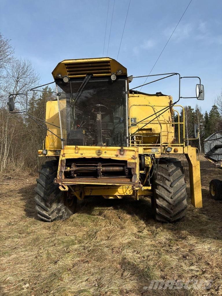 New Holland TX 36 Ceifeiras debulhadoras