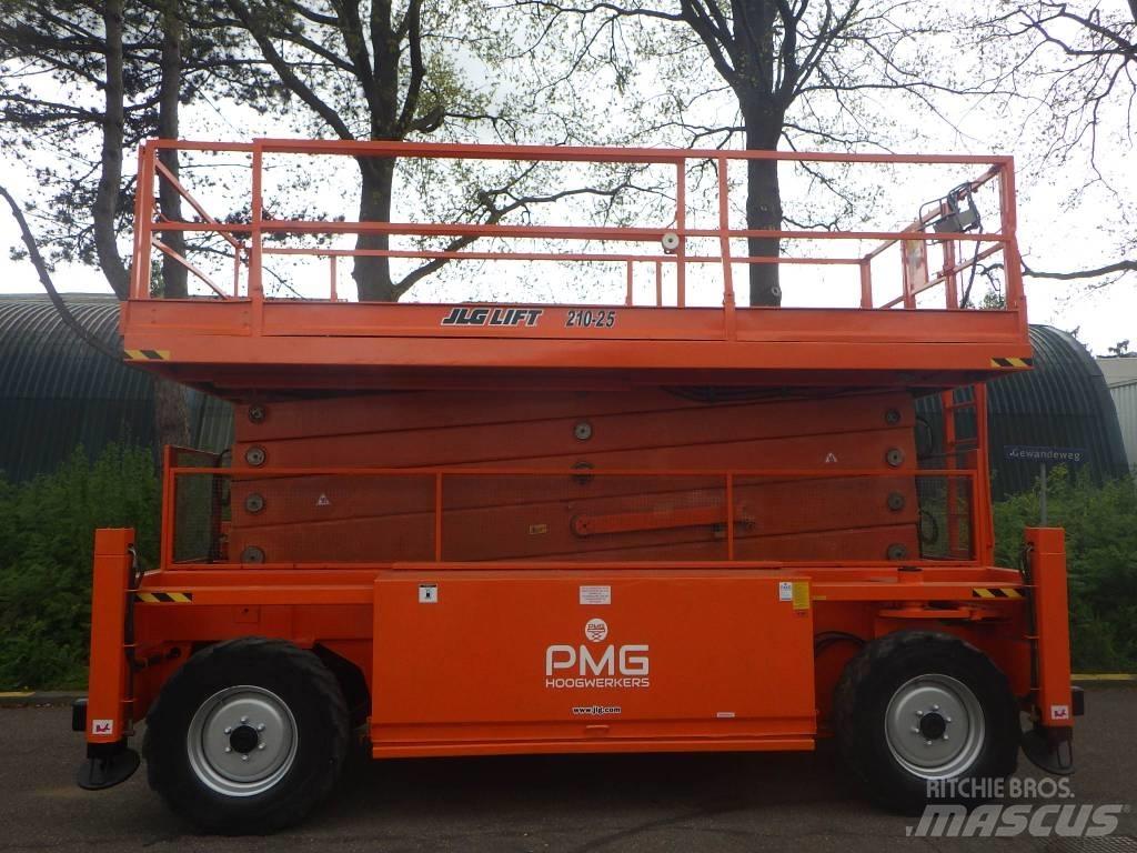JLG 210-25 Elevadores de tesoura