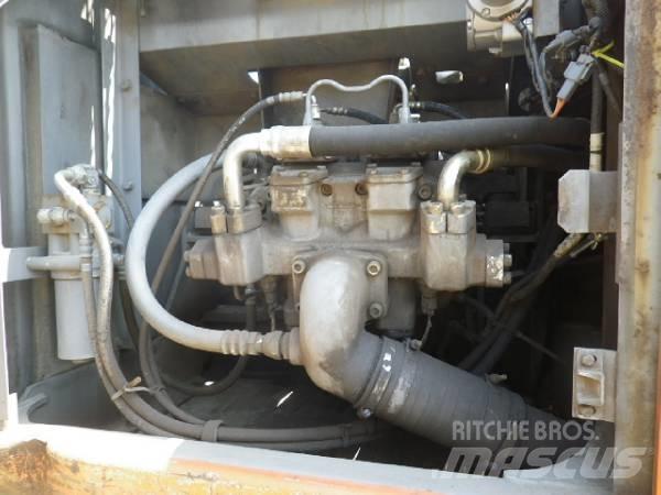 Hitachi EX200-5E Escavadeiras de esteiras