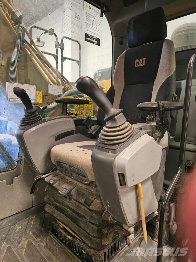 CAT 320 E Escavadeiras de esteiras