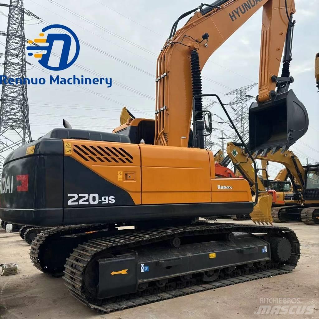 Hyundai R220LC-9S Escavadeiras de esteiras