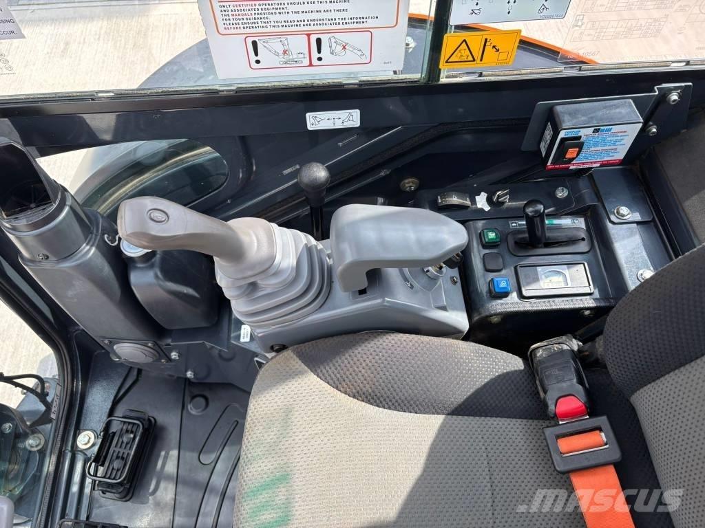 Hitachi ZX 26 U-6 Miniescavadeiras