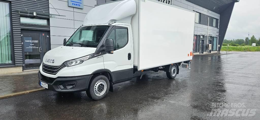 Iveco Daily 35S18A8 Caixa fechada
