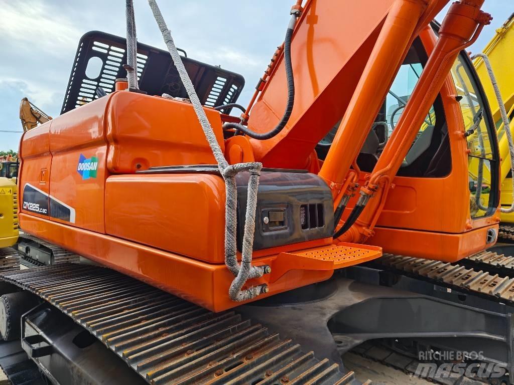 Doosan DX 225 LC Escavadeiras de esteiras
