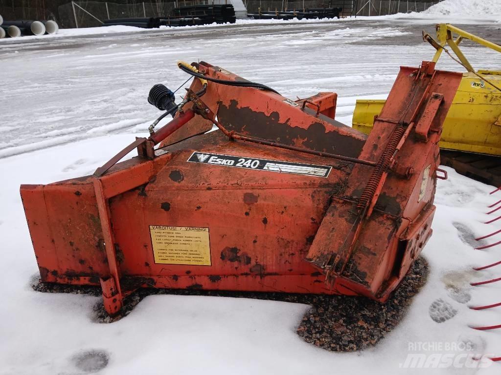 Esko LL 240 Lançadores de neve