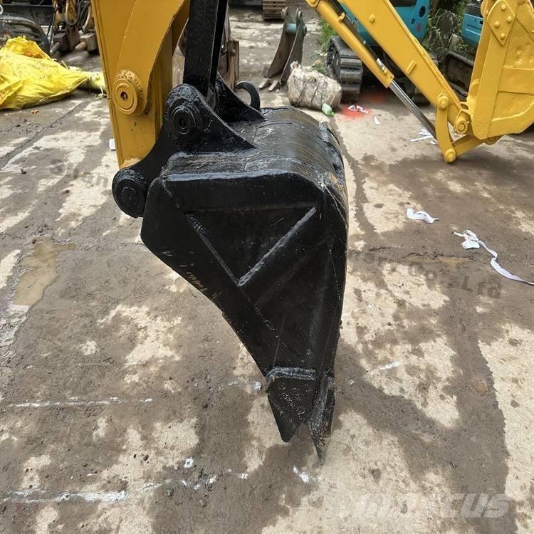 CAT 303.5 E Miniescavadeiras