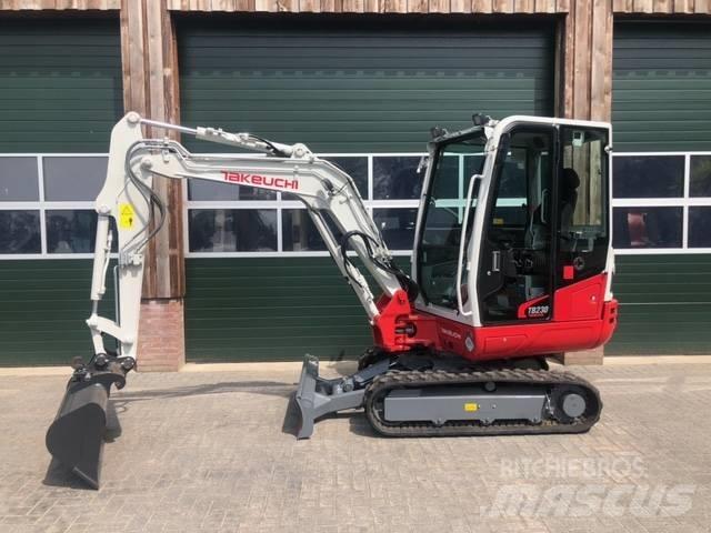 Takeuchi TB230 Miniescavadeiras