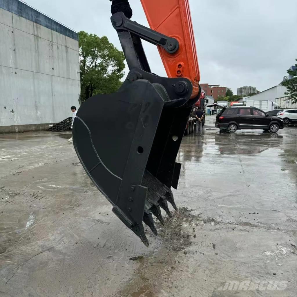 Doosan DX 225 LC Escavadeiras de esteiras