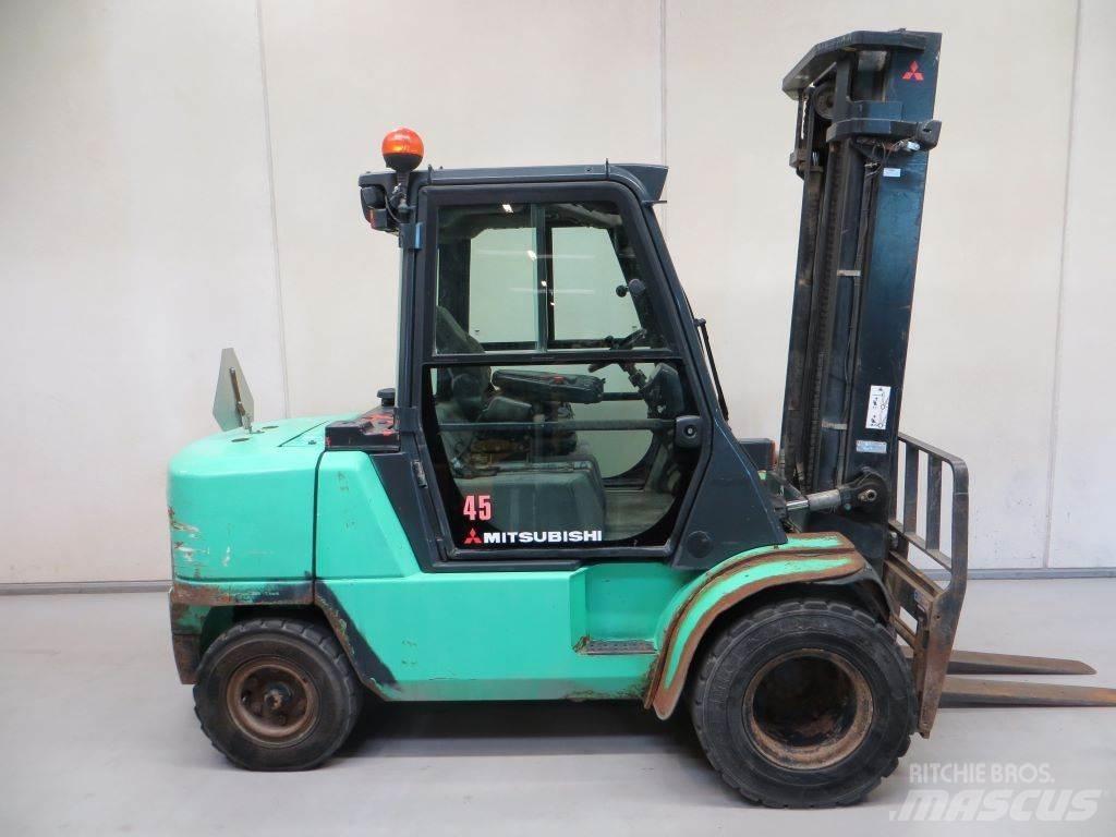 Mitsubishi FD45K Empilhadores Diesel