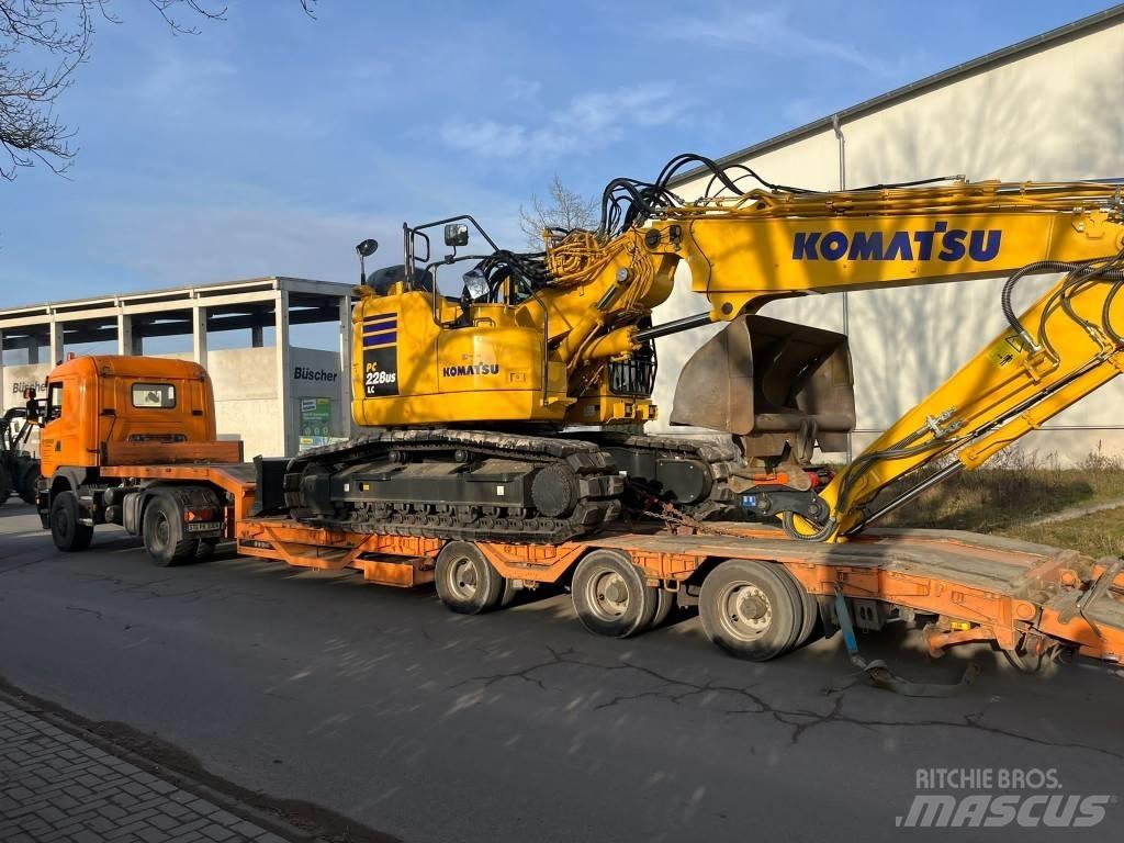 Komatsu PC228USLC-11 Escavadeiras de esteiras