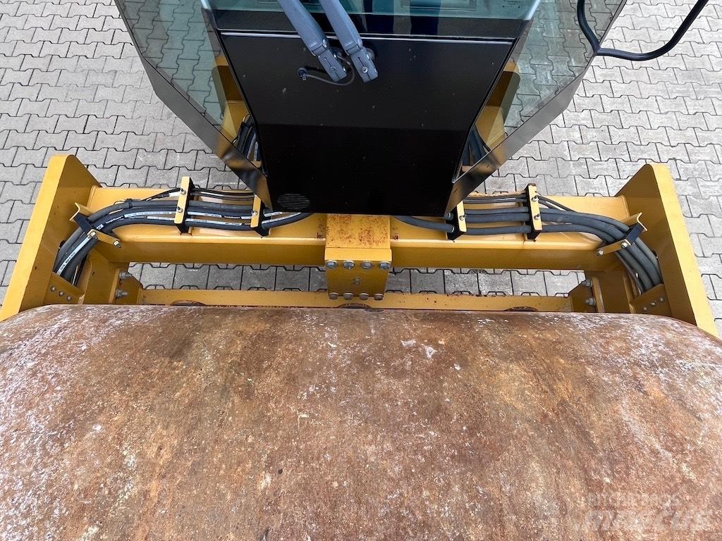 CAT CS66B Cilindros Compactadores monocilíndricos