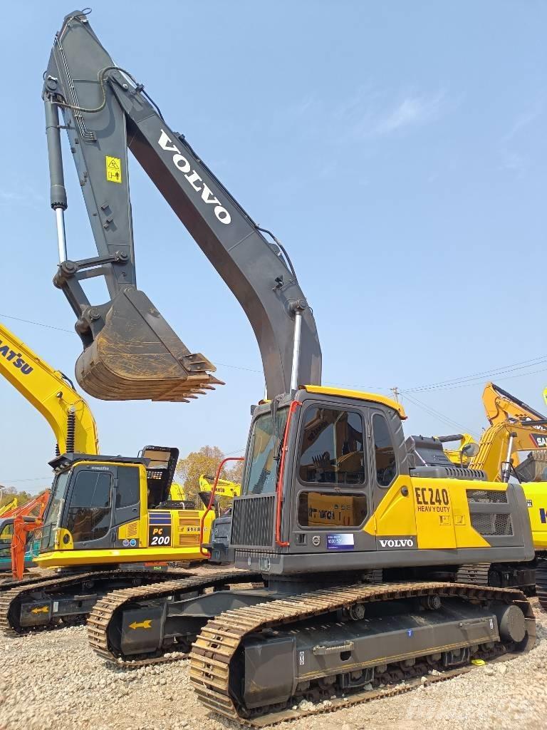 Volvo EC 240 Escavadeiras de esteiras