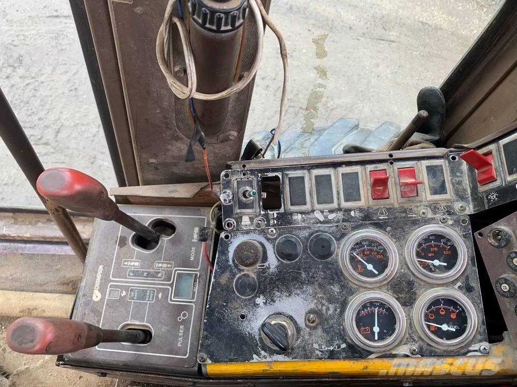 Volvo Champion 720 Motoniveladoras