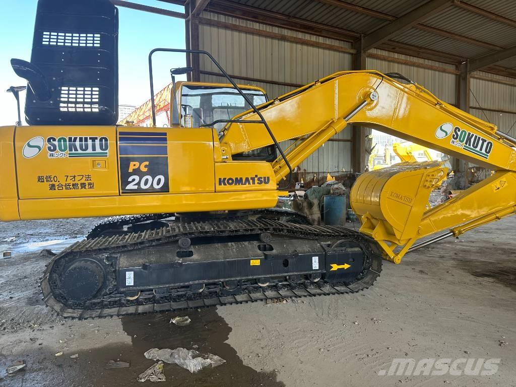 Komatsu PC 200-8 Escavadoras Midi 7t - 12t
