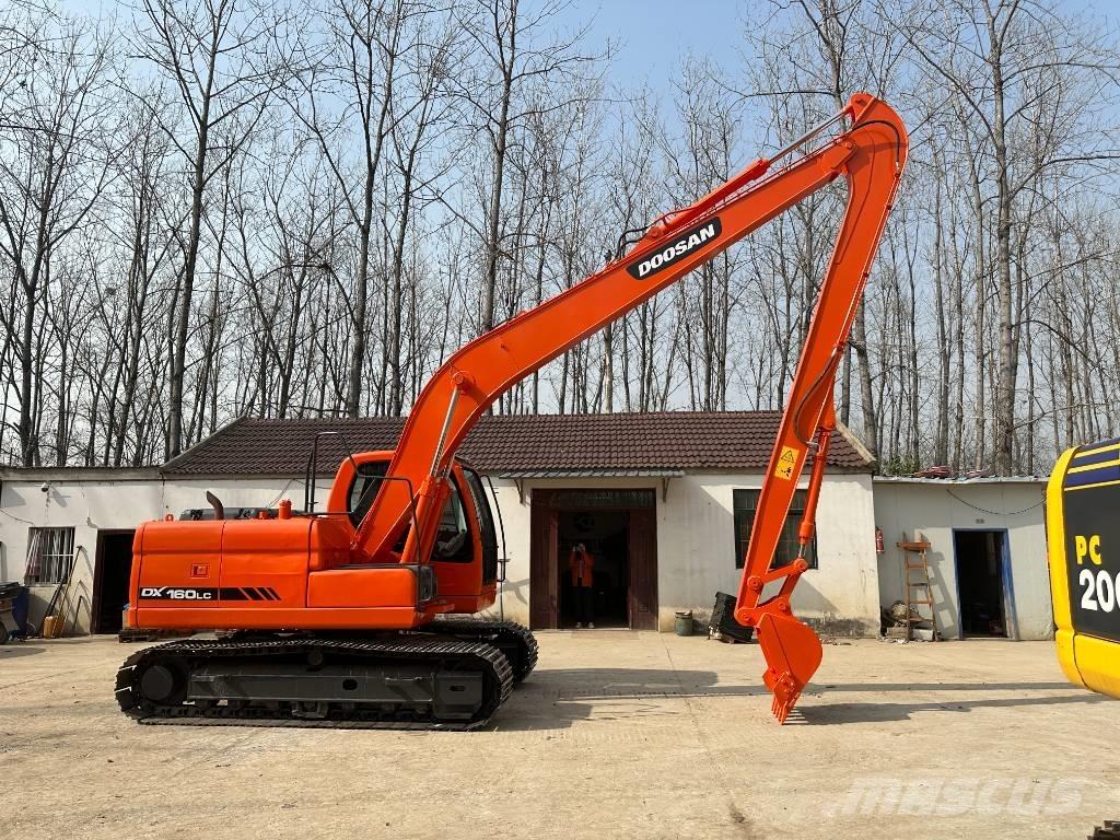 Doosan DX160LC Escavadeiras de esteiras