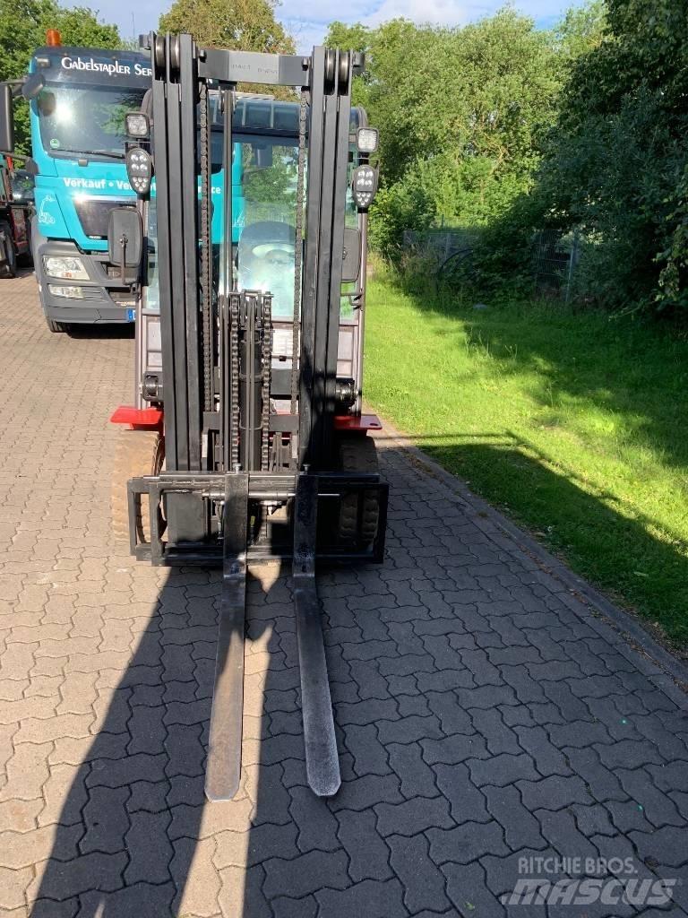 Manitou ME425C Empilhadores eléctricos
