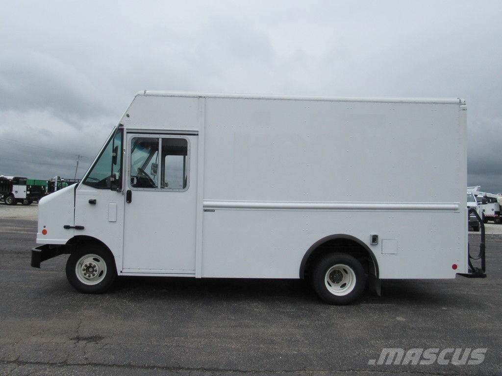 Ford E-350 Caminhões de caixa fechada