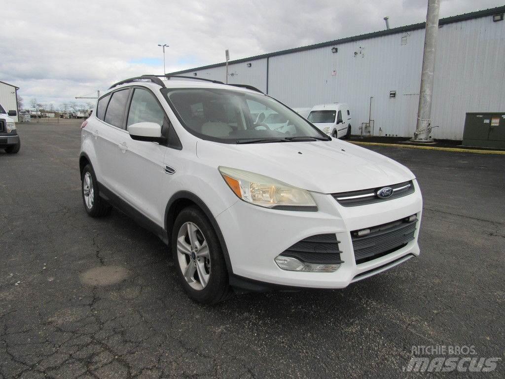 Ford Escape Automóvel