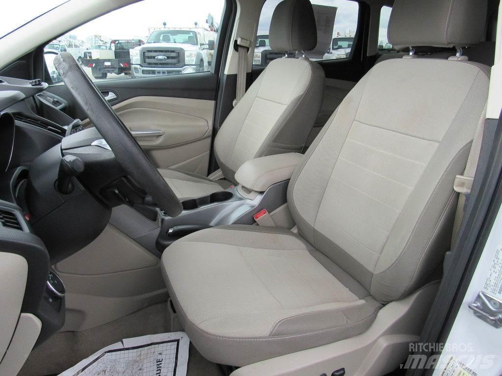 Ford Escape Automóvel