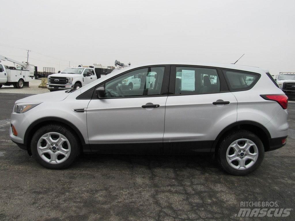Ford Escape Automóvel