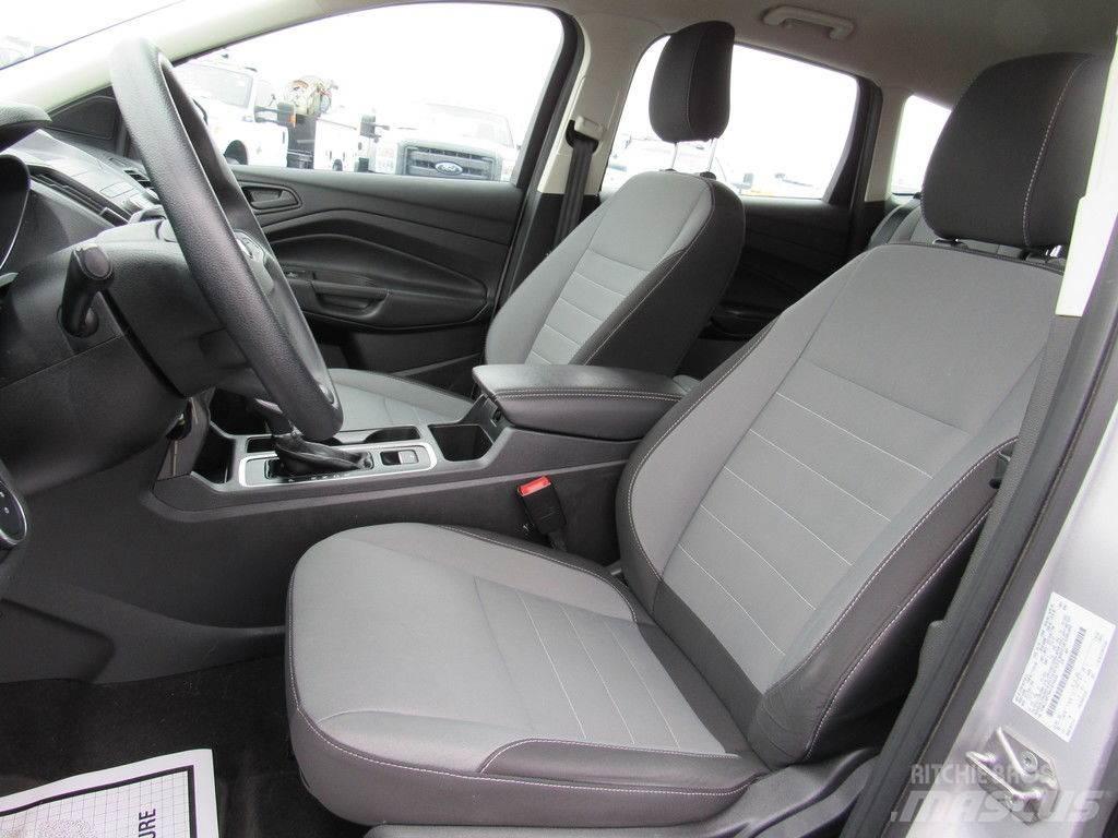 Ford Escape Automóvel