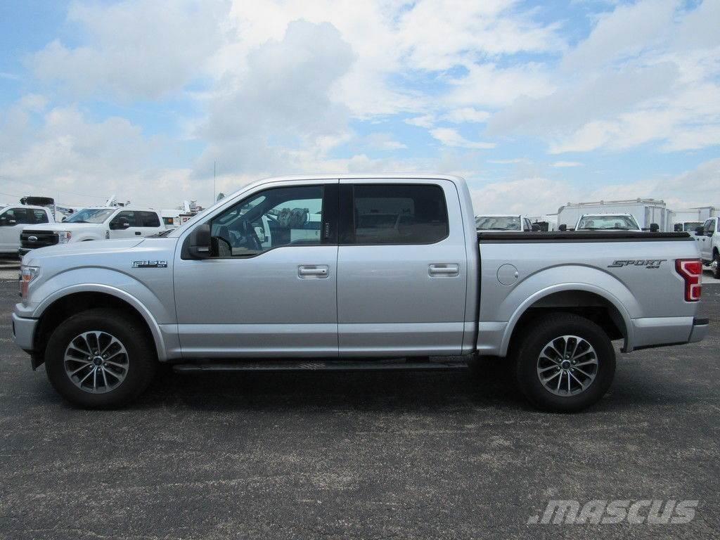 Ford F-150 Pick up de caixa aberta