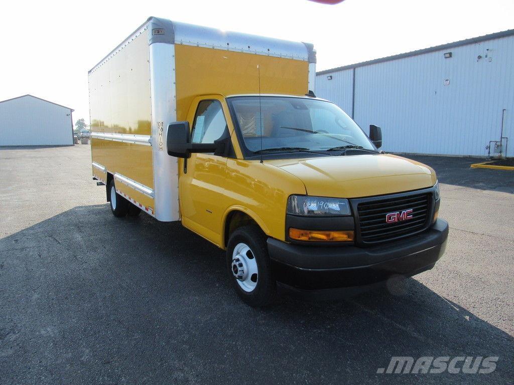 GMC Savana 3500 Caminhões de caixa fechada