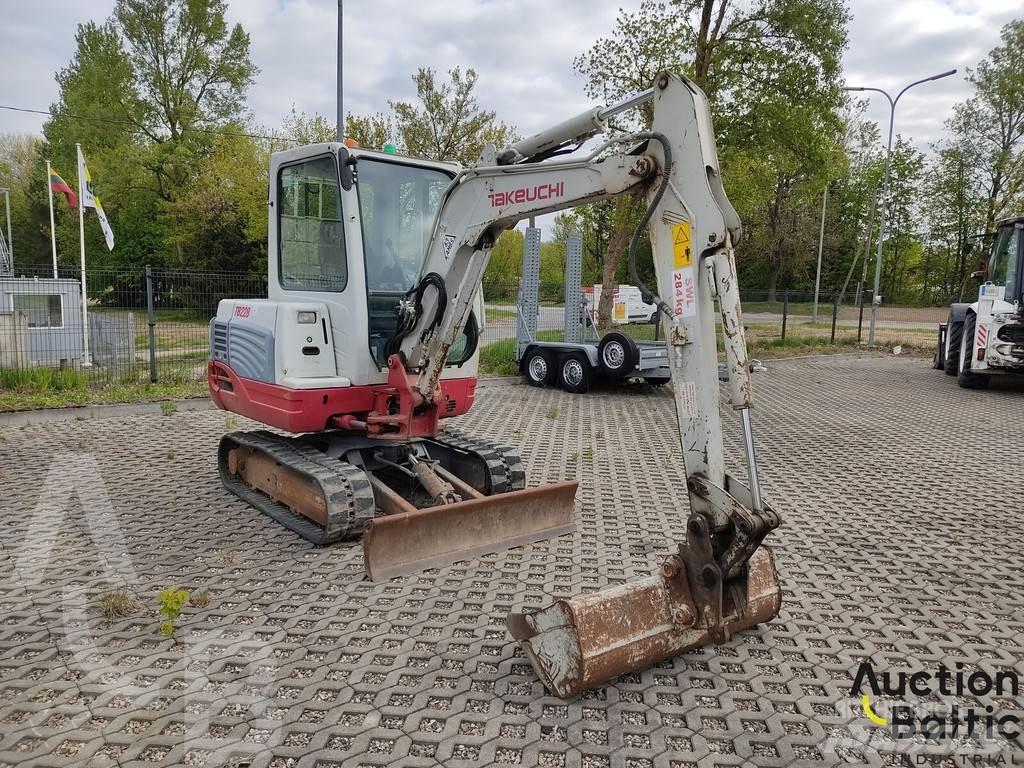 Takeuchi TB228 Miniescavadeiras