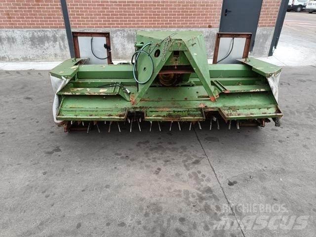 Kuhn CF280 Gadanheiras