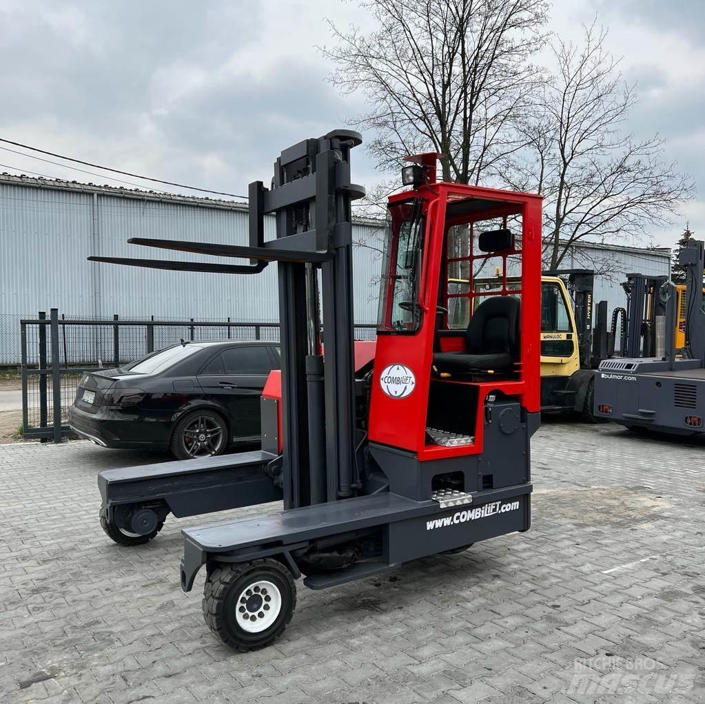 Combilift C4000 Empilhadores de 4 vias