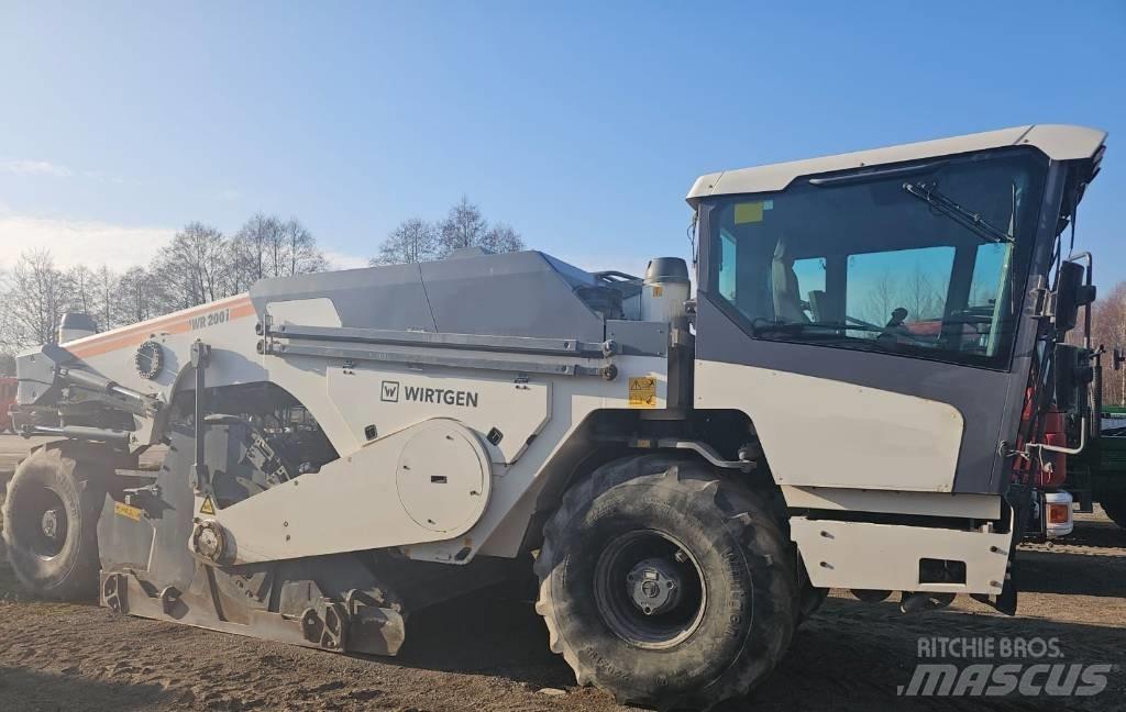 Wirtgen WR 200i Recicladores de asfalto