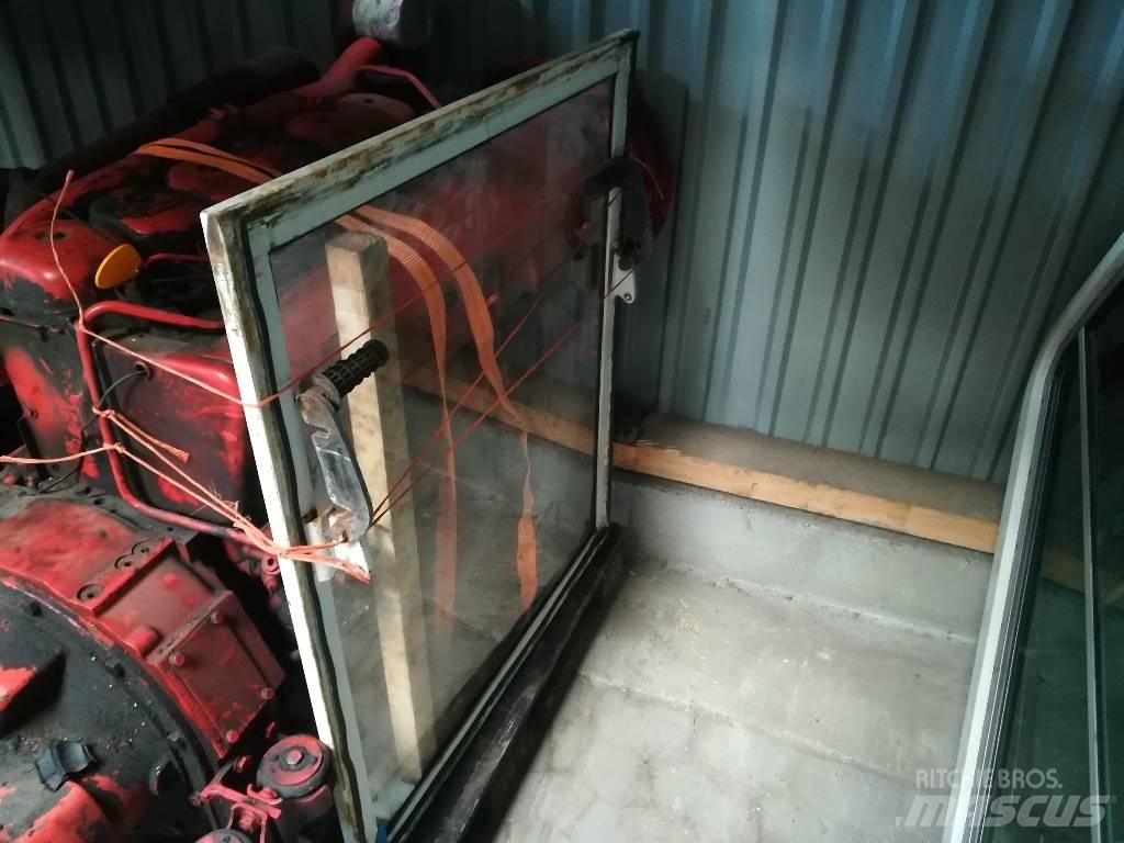 O&K RH 6 Cabina