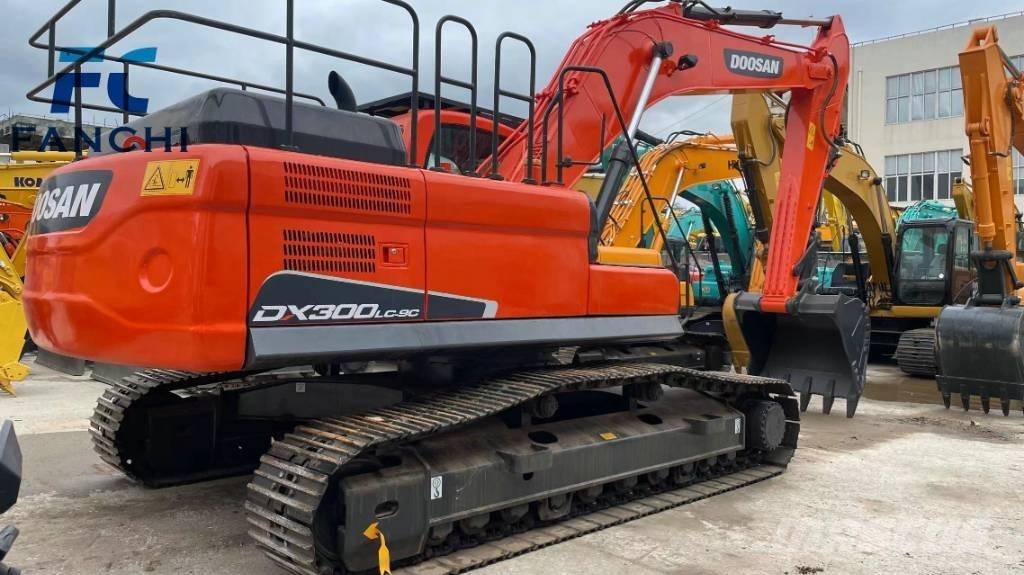 Doosan DX 300 LC LR Escavadeiras de esteiras
