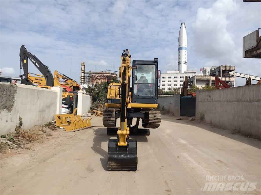CAT 305.5E2 Escavadeiras de esteiras