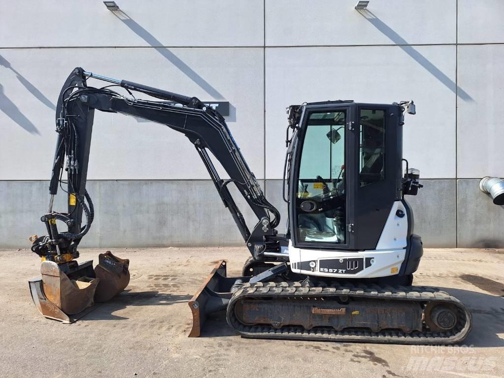 ECM ES 57 ZT Miniescavadeiras