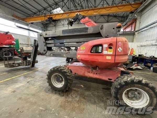 Manitou 160ATJ Elevadores braços articulados