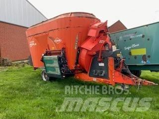 Kuhn Typ 2070 Alimentadores de misturadoras