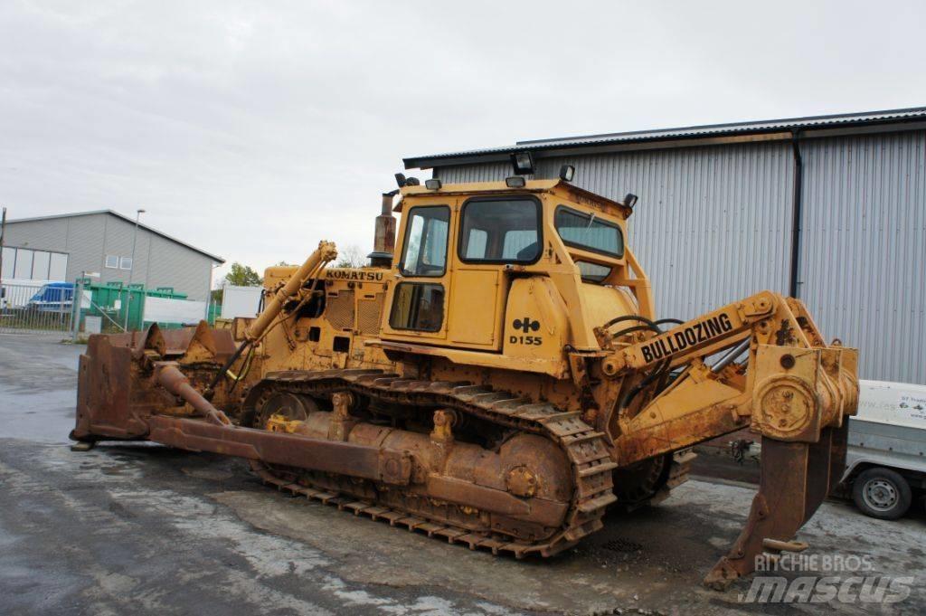 Komatsu D155A-1 Niveladoras