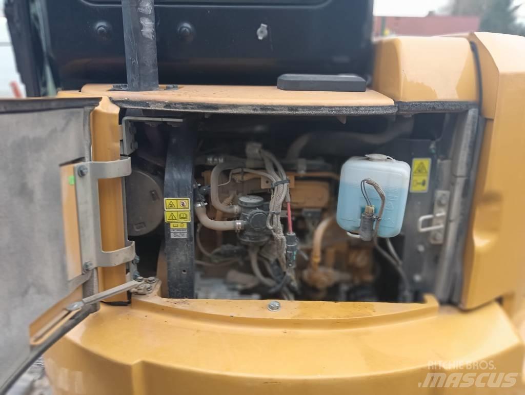 CAT 305 E CR Miniescavadeiras