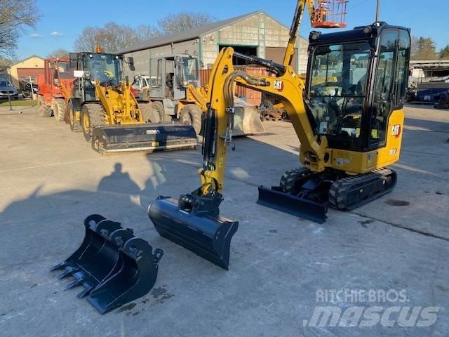 CAT 301.8 Miniescavadeiras
