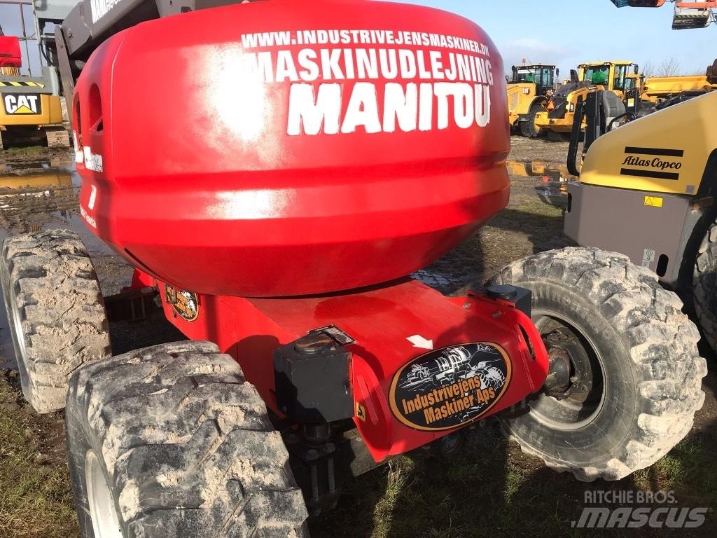 Manitou 180 ATJ Elevadores braços articulados