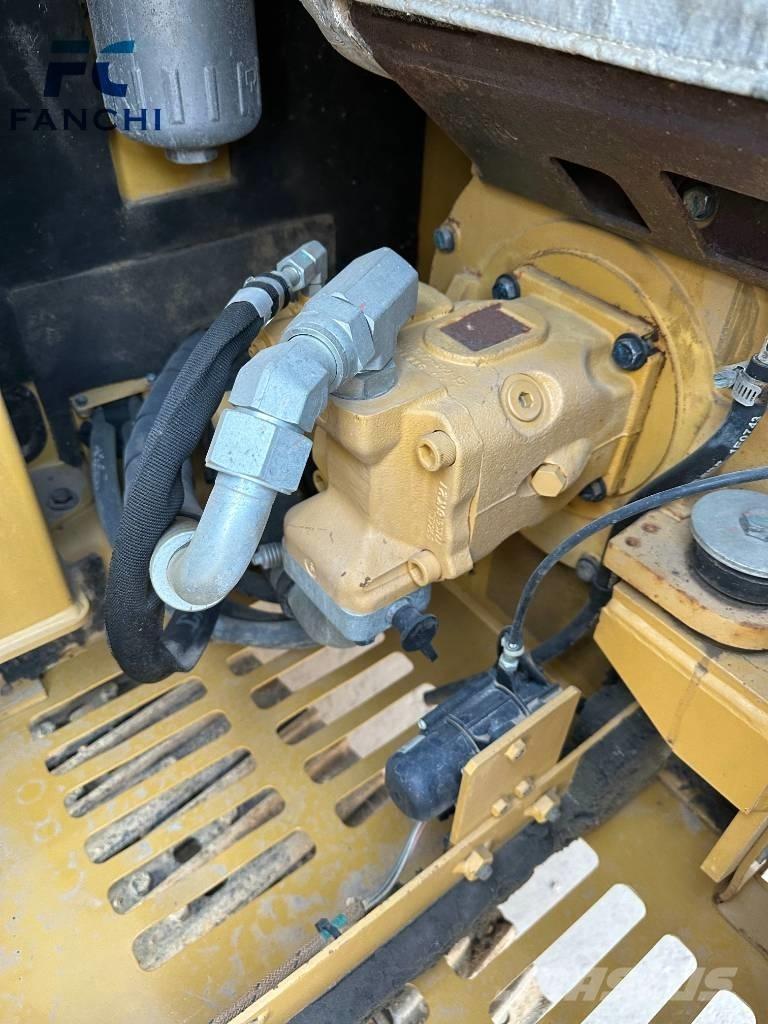 CAT 305.5e2 Escavadeiras de esteiras