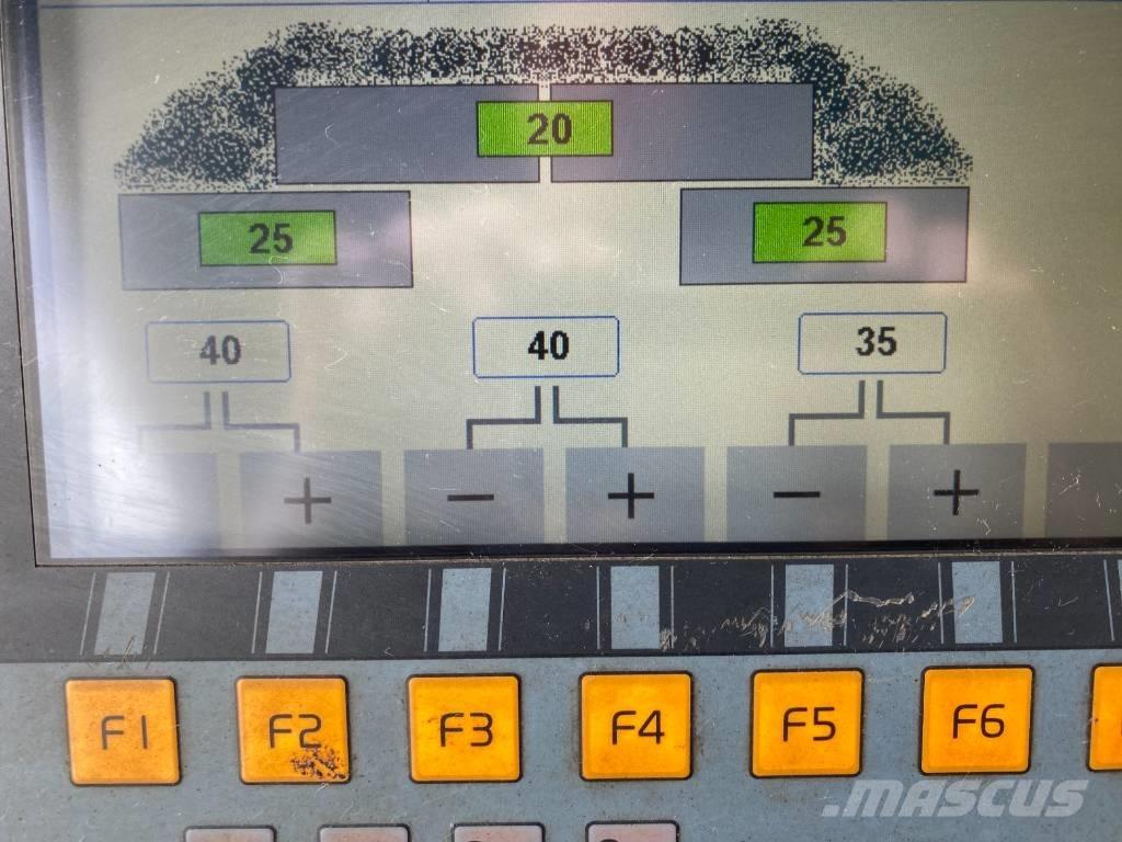 Volvo P7820C Espalhadoras de asfalto