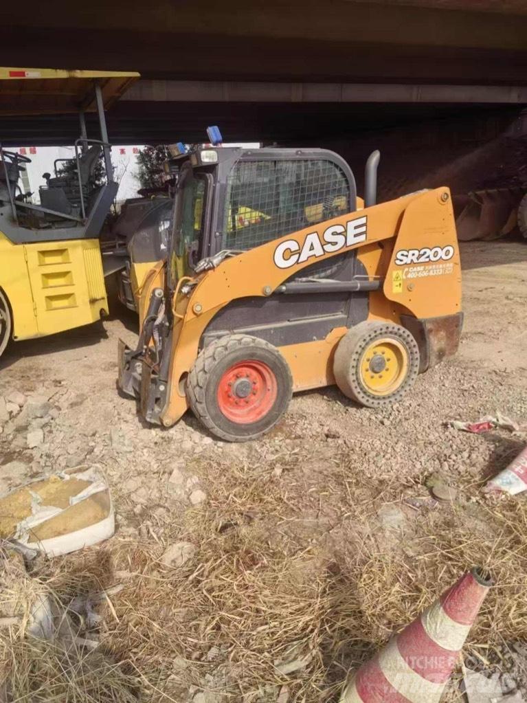 CASE SR200 Minicarregadeiras