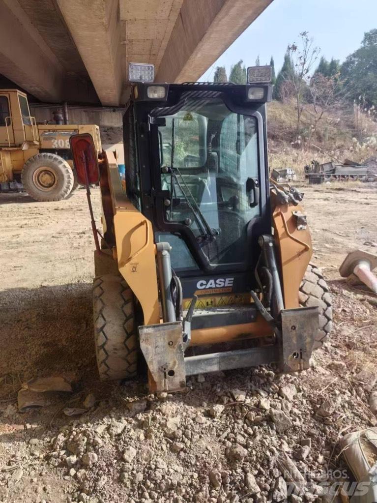 CASE SR200 Minicarregadeiras