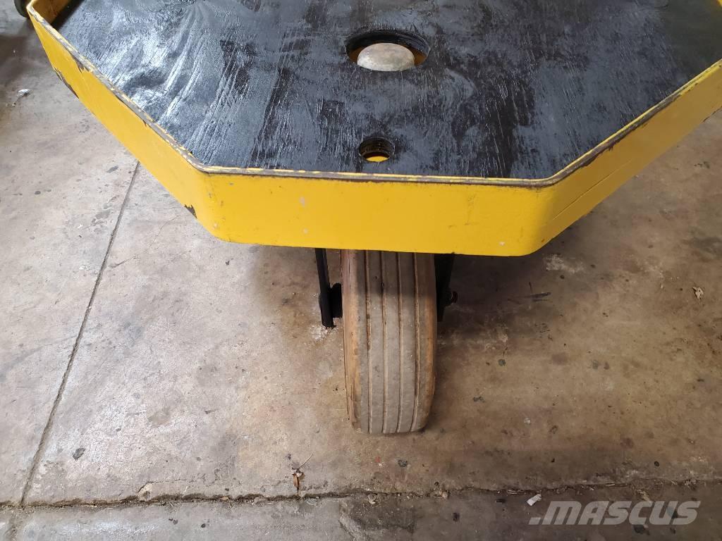 Taylor-Dunn SC090 Tractores de reboque