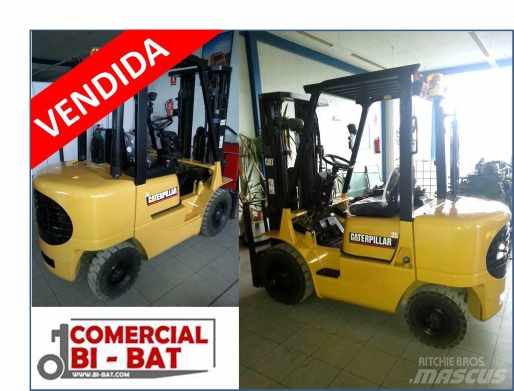 CAT ttres Empilhadores Diesel