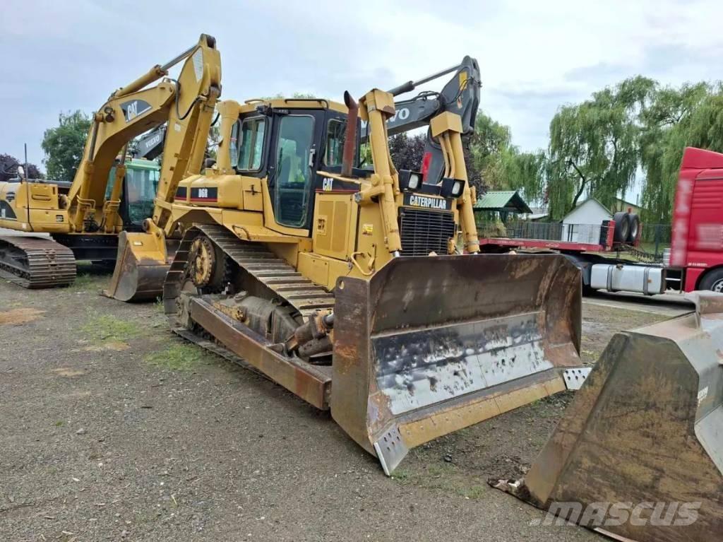 CAT D 6 R Dozers - Tratores rastos